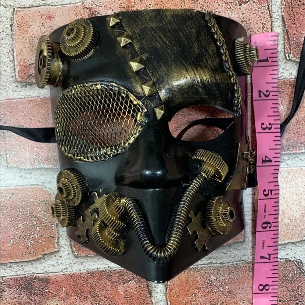 Steampunk Black and Gold Mask